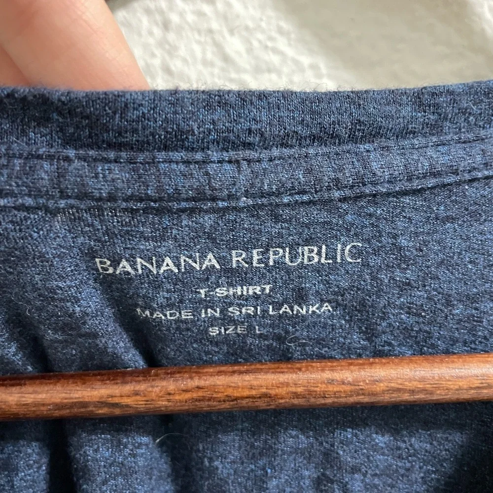 Banana Republic stylish dark